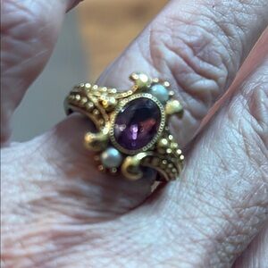 Elegant Vintage Gold and Purple Ring with ornate design and two pearls
